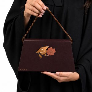 هدية أثر النقدية